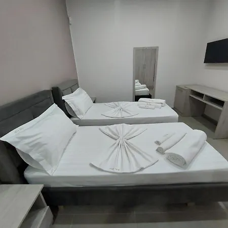 Vila Dani Gjiri Lalezit