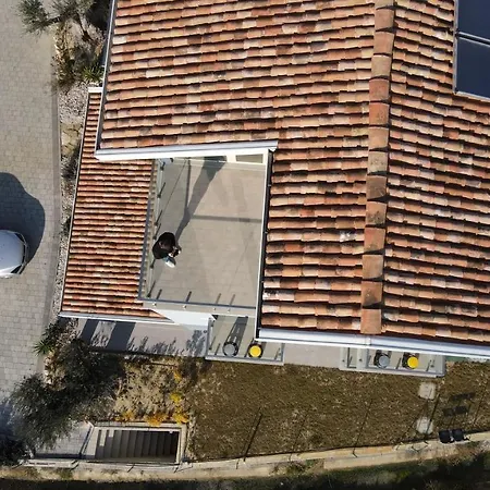 Vila Dani Gjiri Lalezit 4*